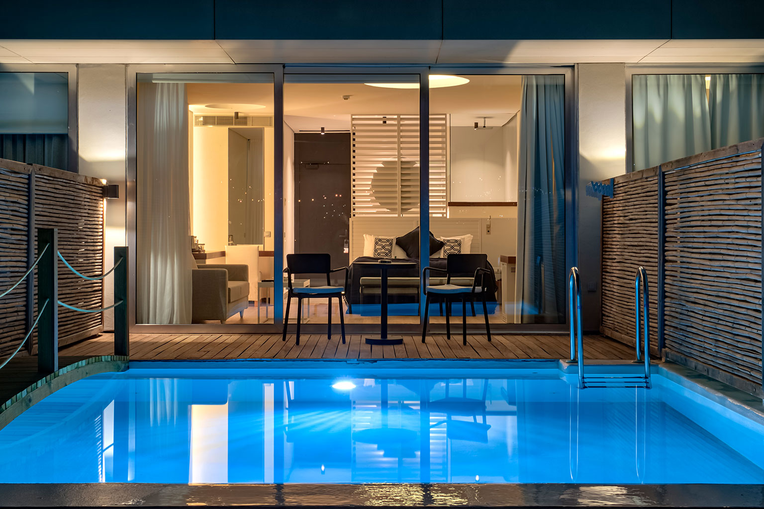 Luxury Room with Pool